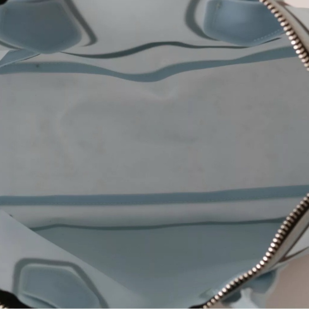 Gianni Chiarini GUM COLLECTION Powder Blue Tote w/ slight defects NWT - Picture 8 of 10